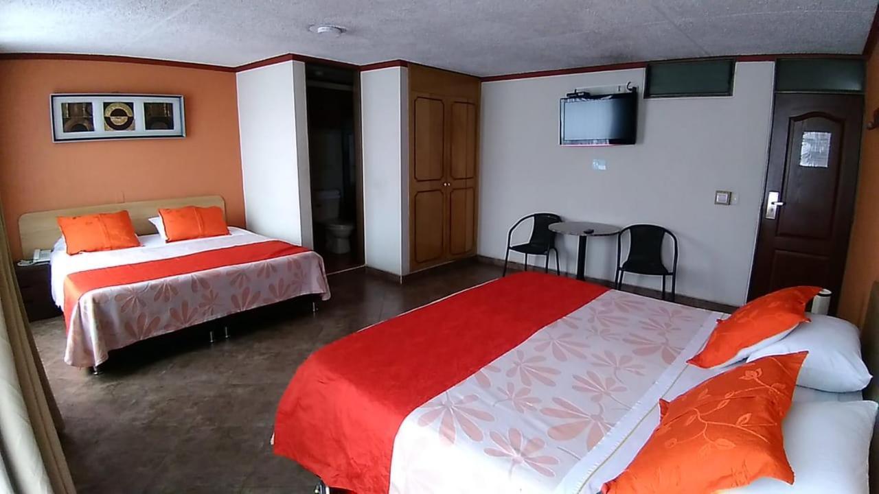 Hoteles Bogota Inn Galerias エクステリア 写真