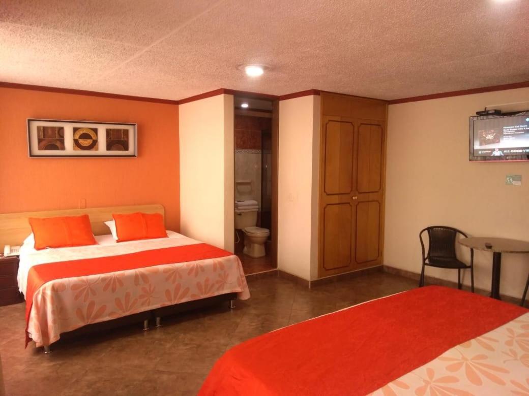 Hoteles Bogota Inn Galerias エクステリア 写真